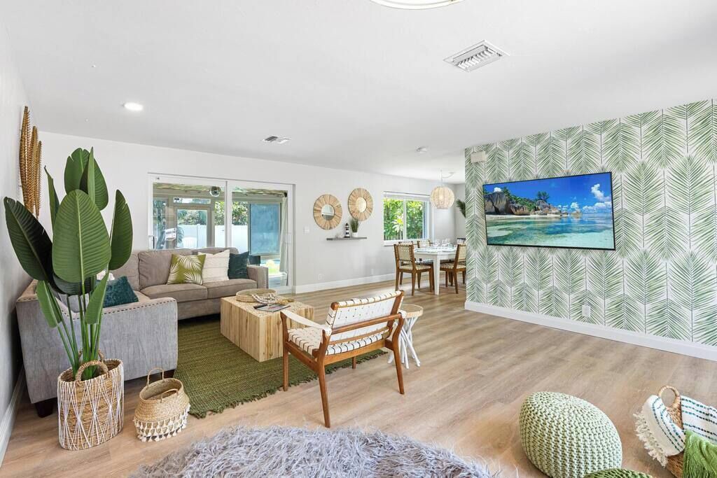 Photo of Livingroom in Lighthouse Point