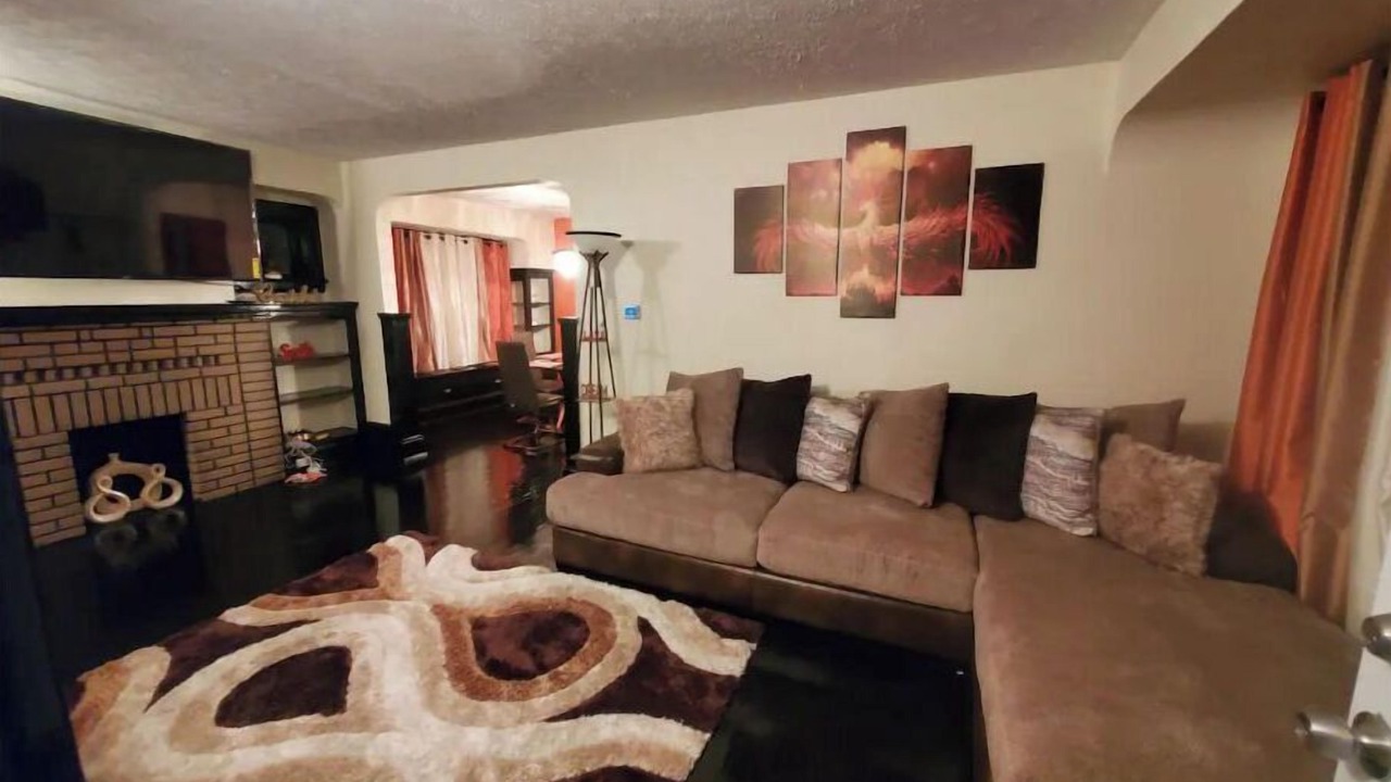 Photo of Livingroom in Garfield Heights