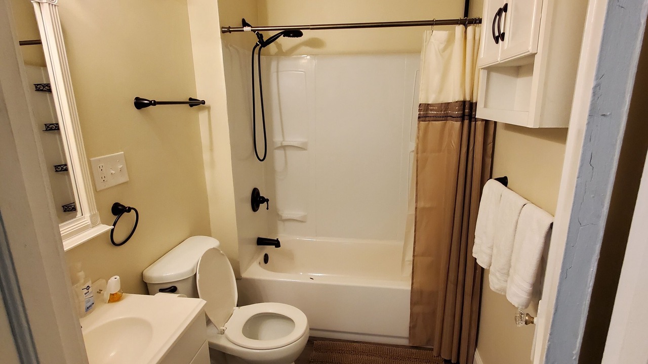 Photo of Bathroom in Garfield Heights