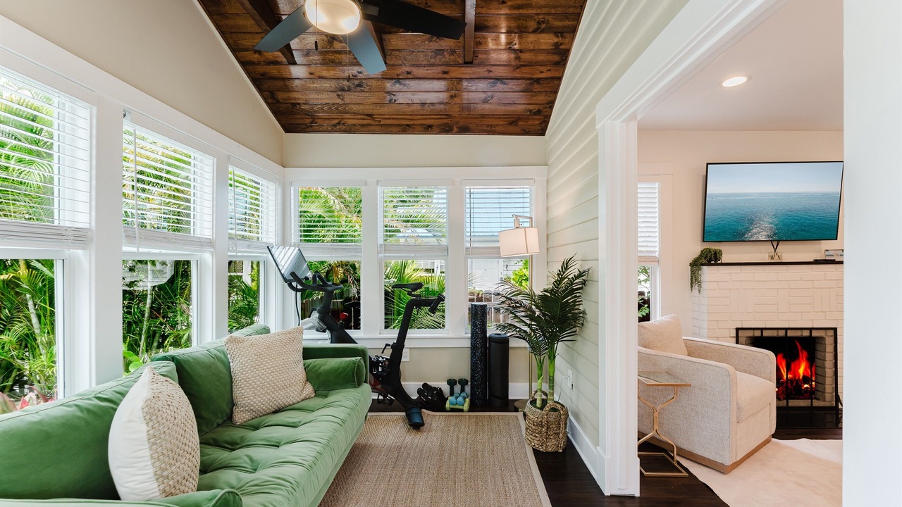 Photo of Bedroom in Flamingo Parks