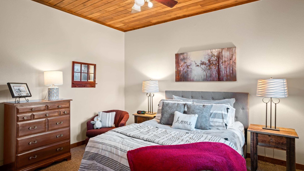 Photo of Bedroom in Mount Crested Butte