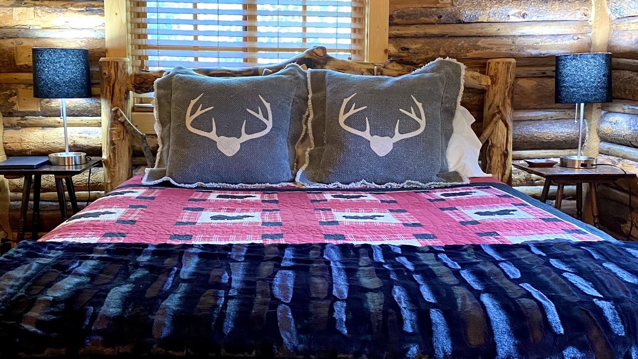 Photo of Bedroom in Grand Lake