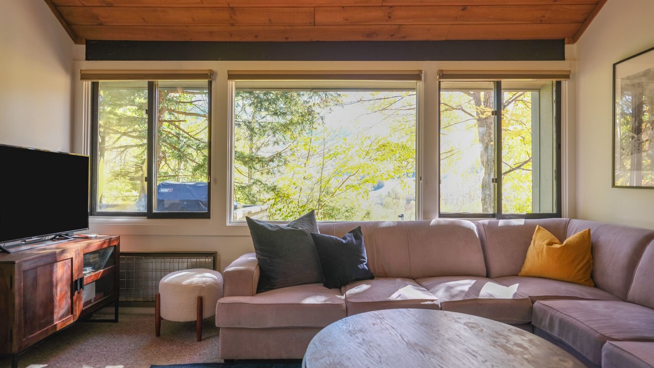 Photo of Livingroom in Lincoln