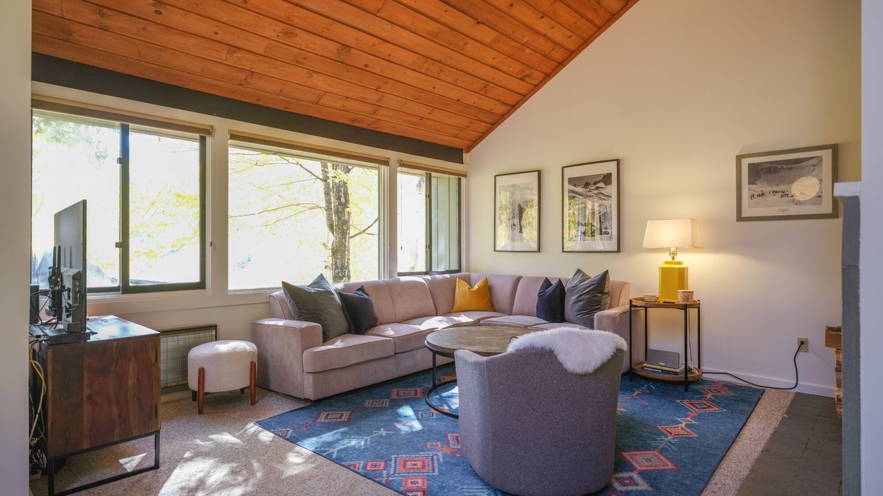 Photo of Livingroom in Lincoln