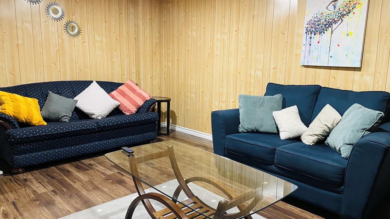 Photo of Livingroom in Northwest Edmonton