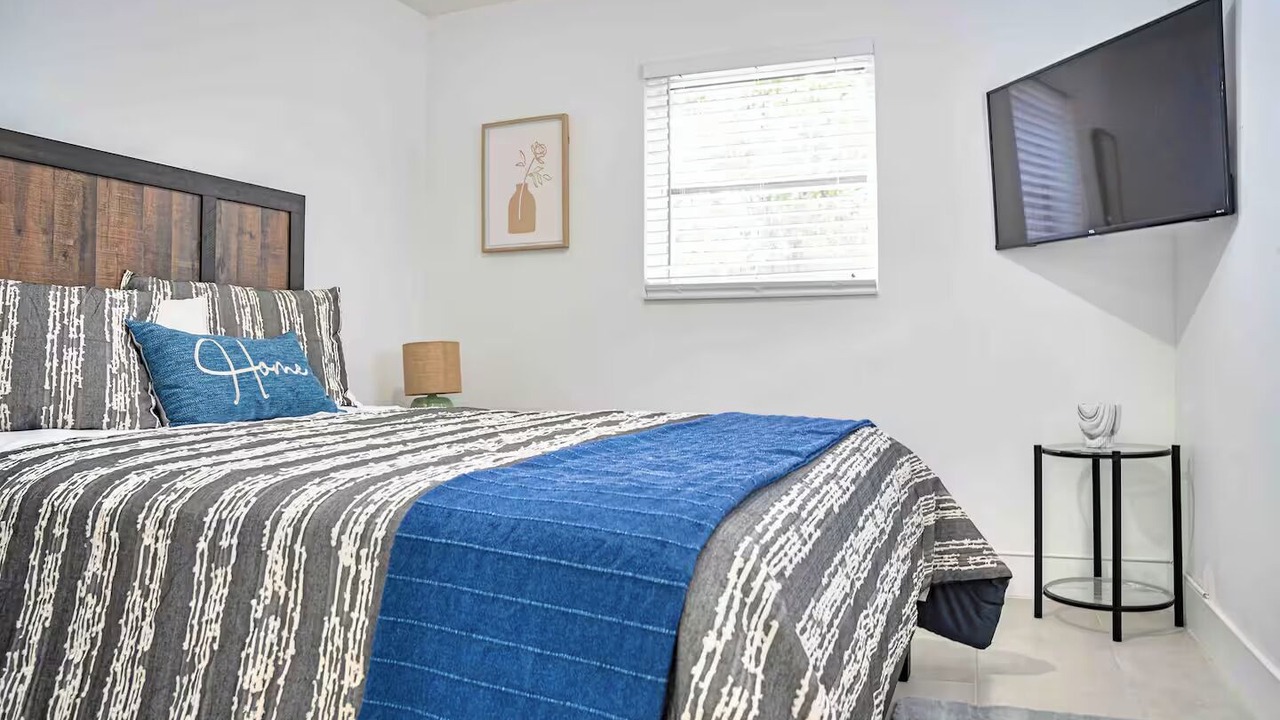 Photo of Bedroom in Pompano Beach