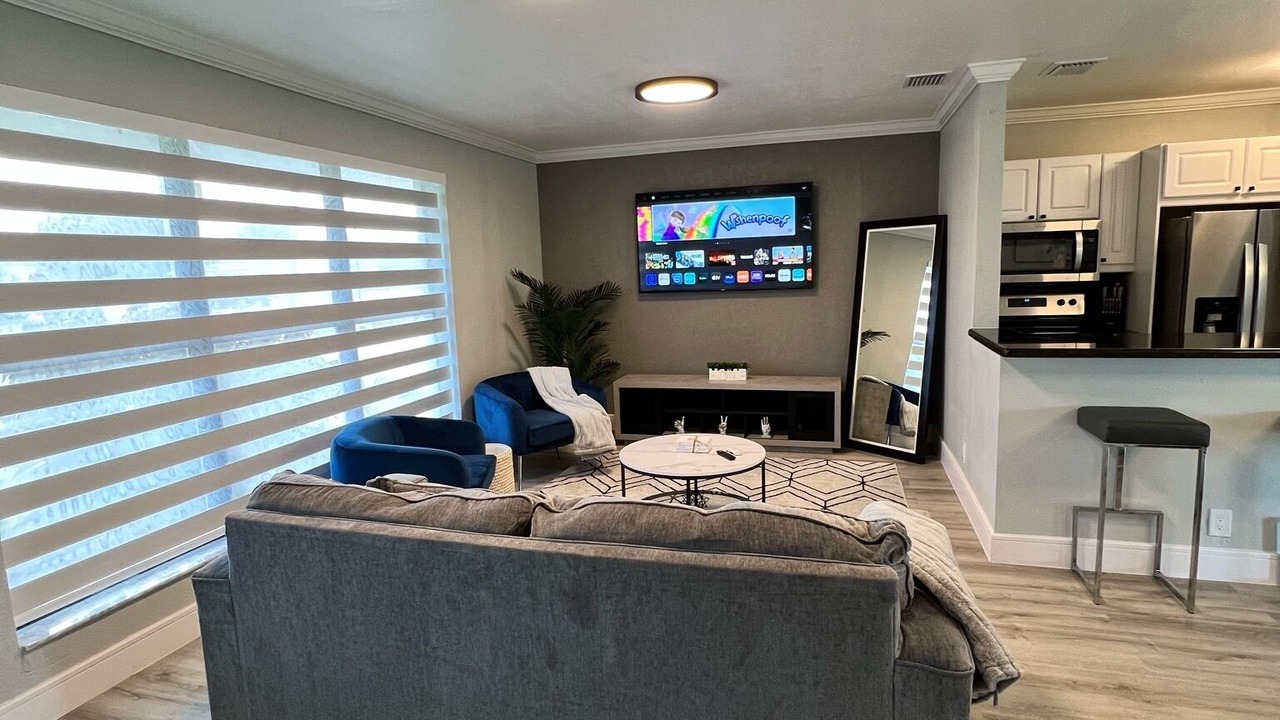 Photo of Livingroom in West Park