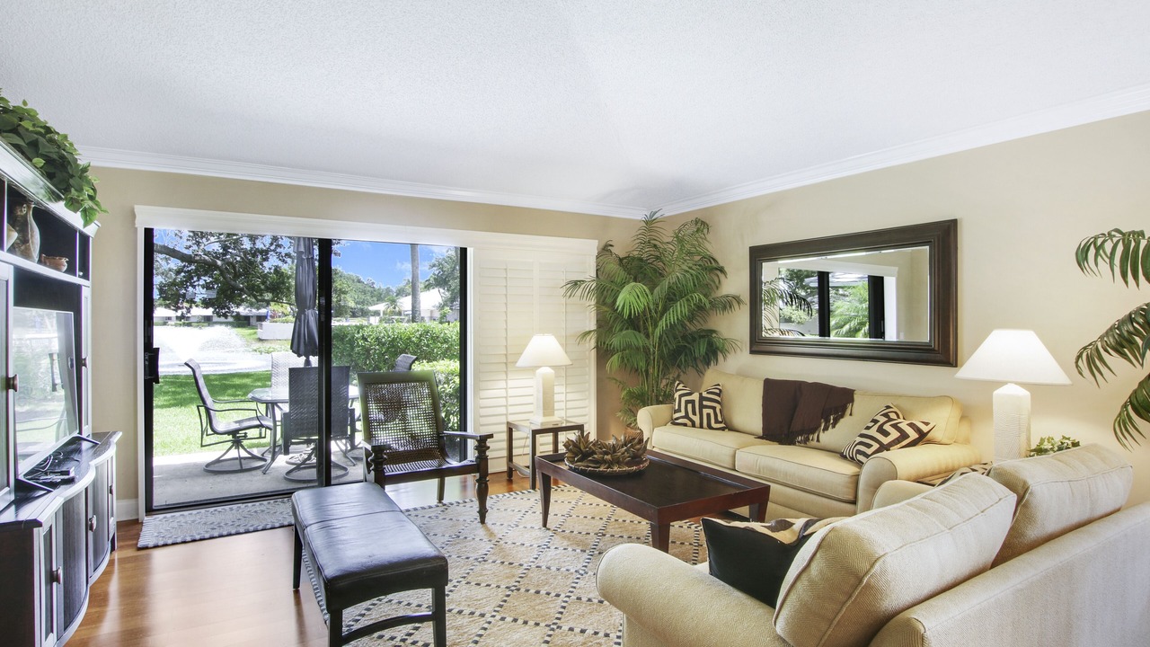 Photo of Livingroom in Palm Beach Gardens
