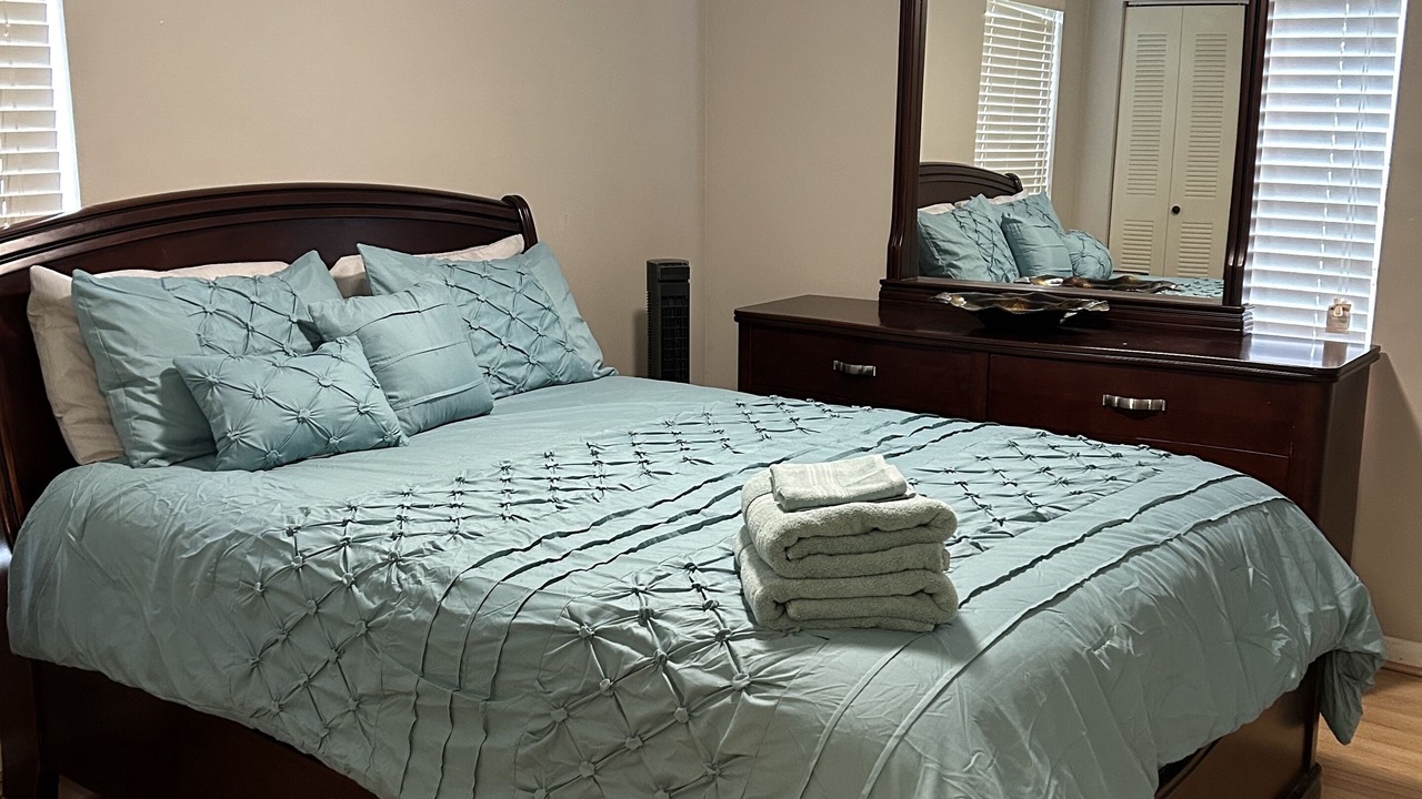 Photo of Bedroom in Pembroke Pines