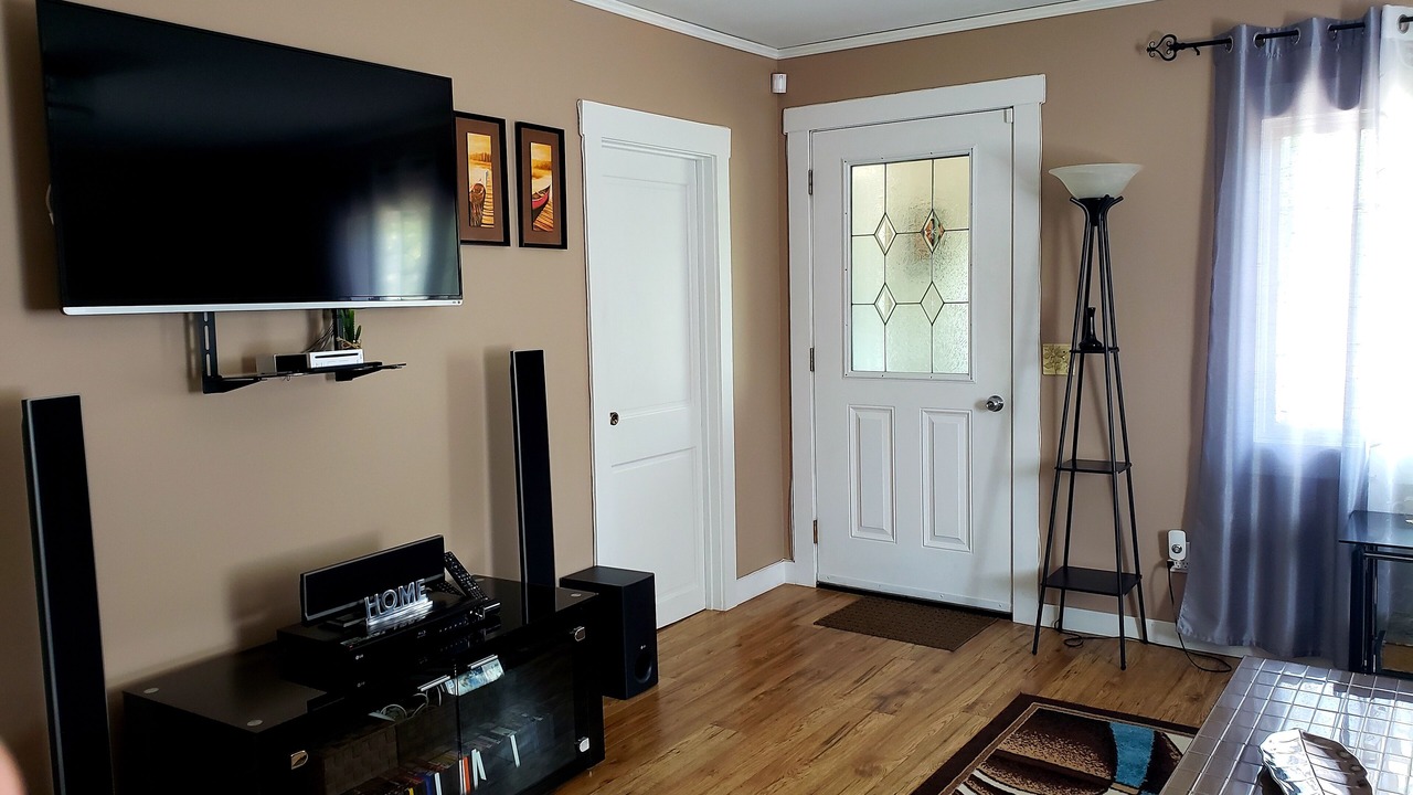 Photo of Livingroom in Saskatchewan