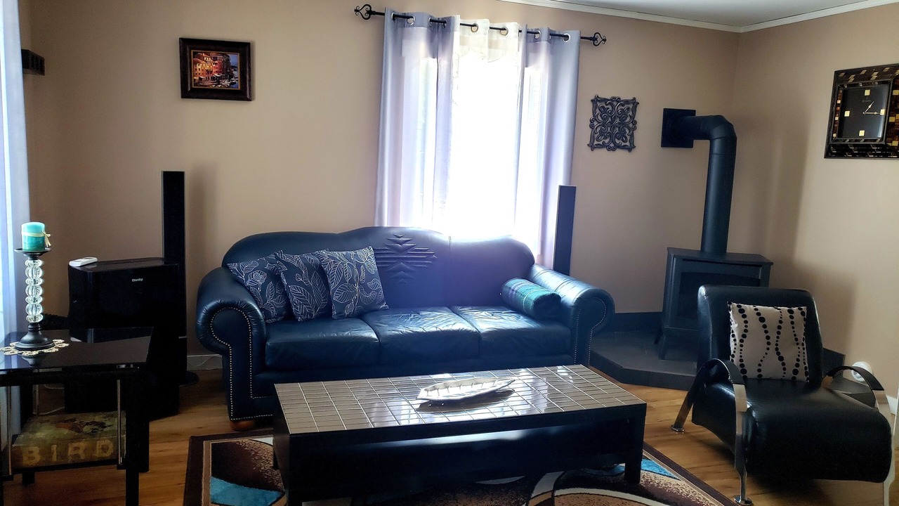 Photo of Livingroom in Saskatchewan
