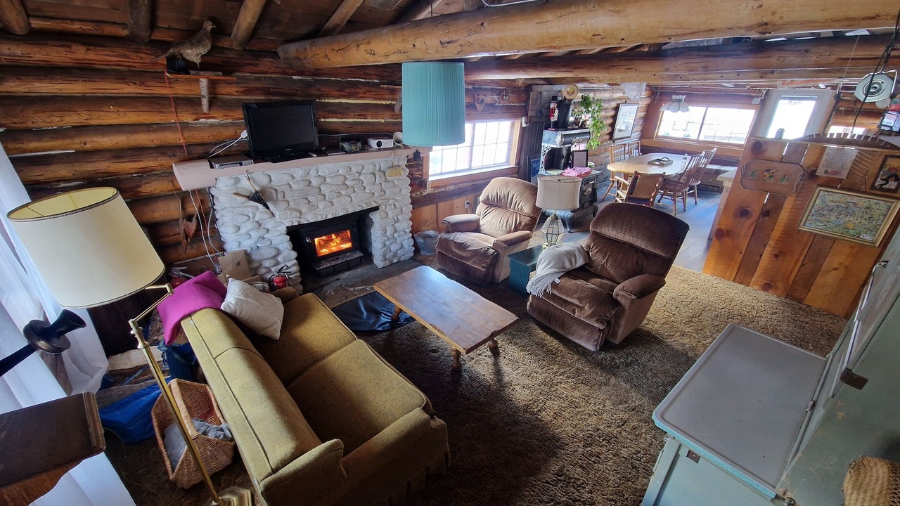 Photo of Livingroom in Lake City