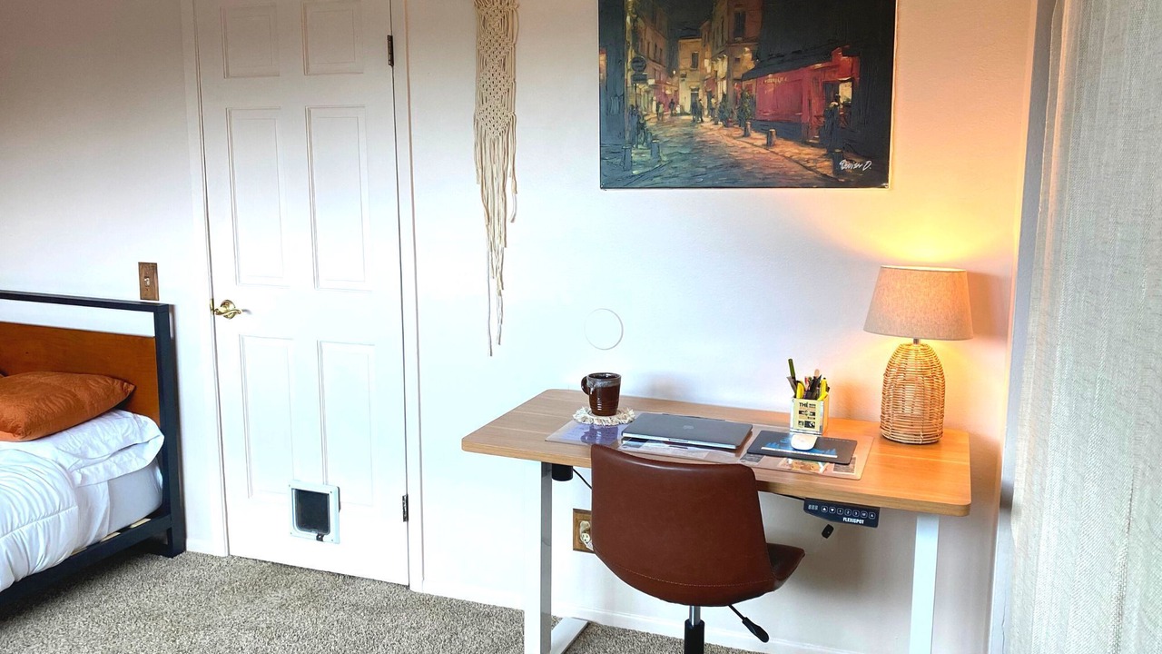 Photo of Bedroom in Aurora