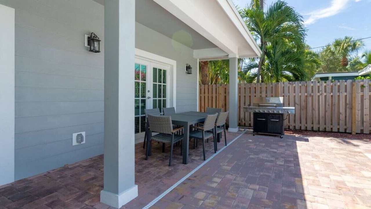 Photo of Outdoor in Parrot Cove