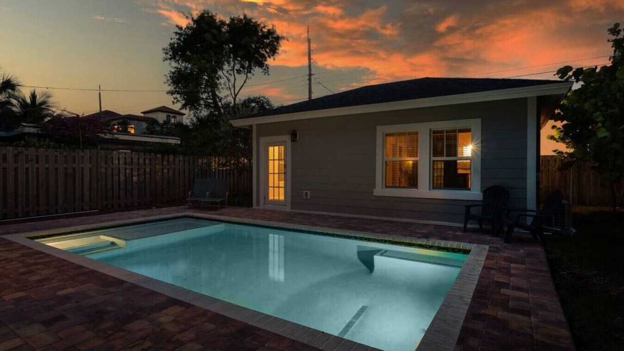 Photo of Outdoor in Parrot Cove