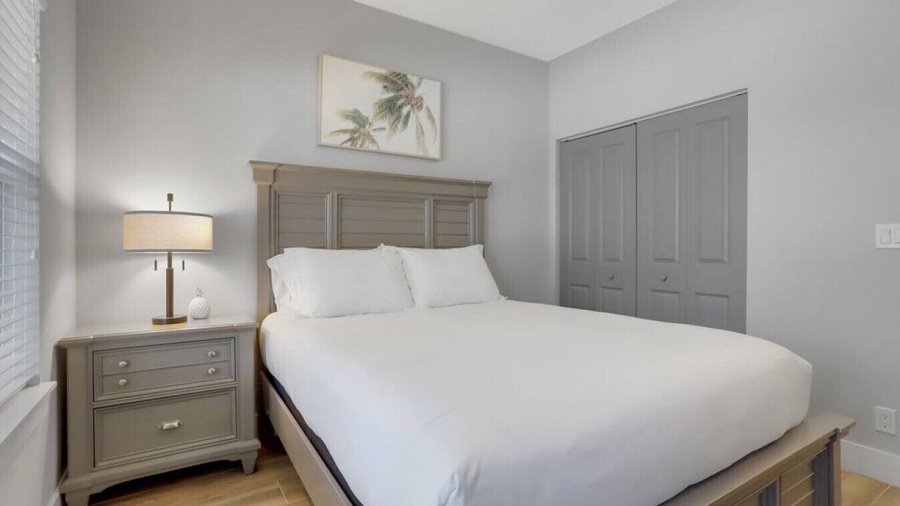 Photo of Bedroom in Parrot Cove