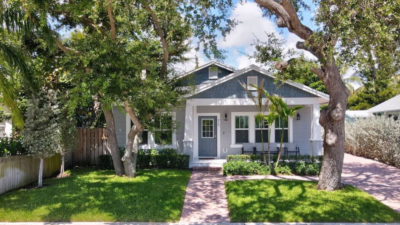 Photo of Outdoor in Parrot Cove