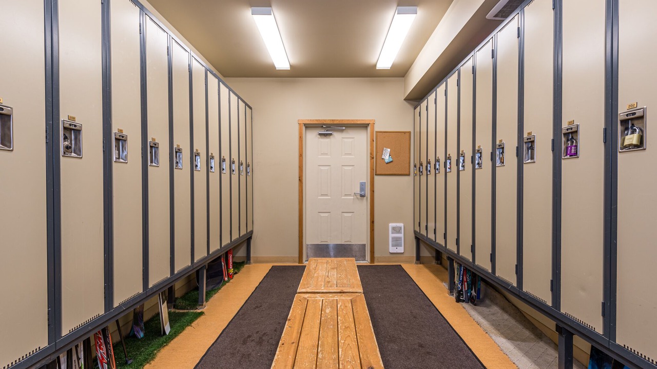 Photo of Bedroom in Silver Star Mountain