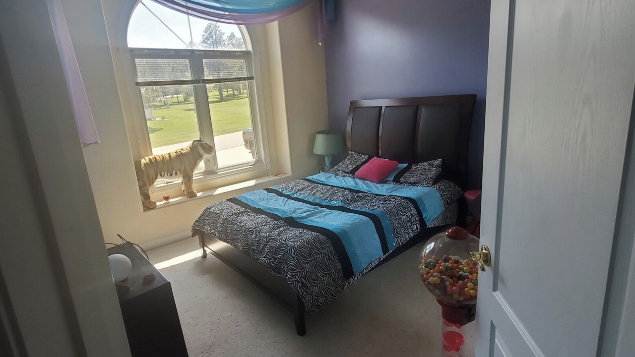 Photo of Bedroom in Summerset