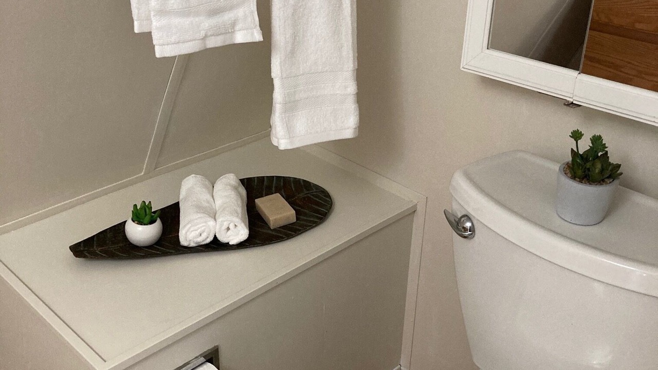 Photo of Bathroom in Okanagan-Similkameen