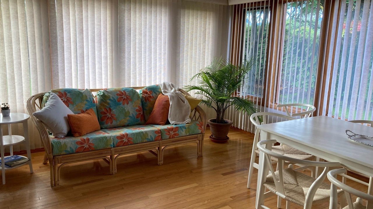Photo of Livingroom in Okanagan-Similkameen