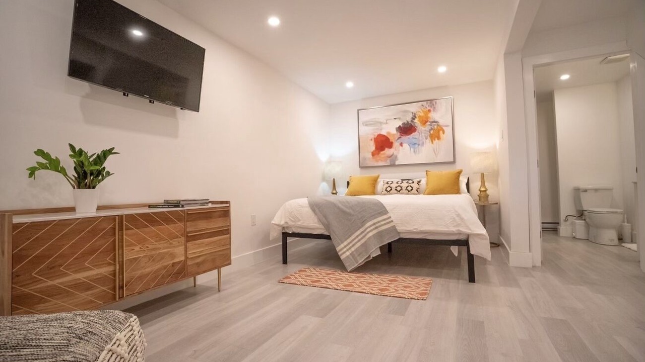 Photo of Bedroom in Okanagan-Similkameen