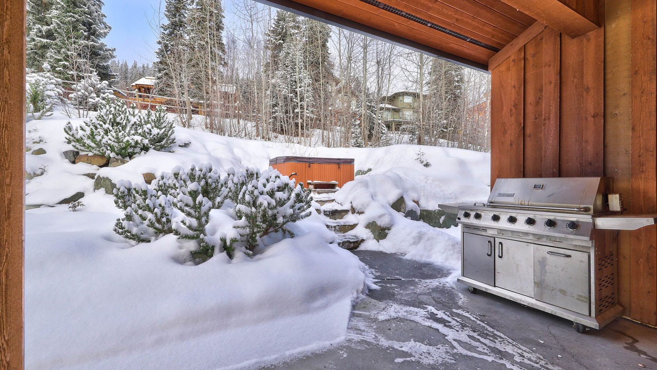 Photo of Patio Balcony in Sun Peaks