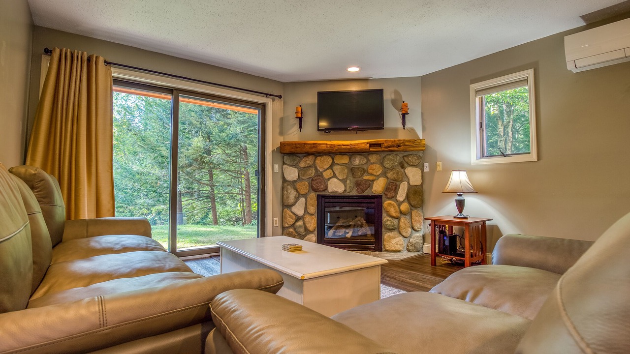 Photo of Livingroom in Jackson