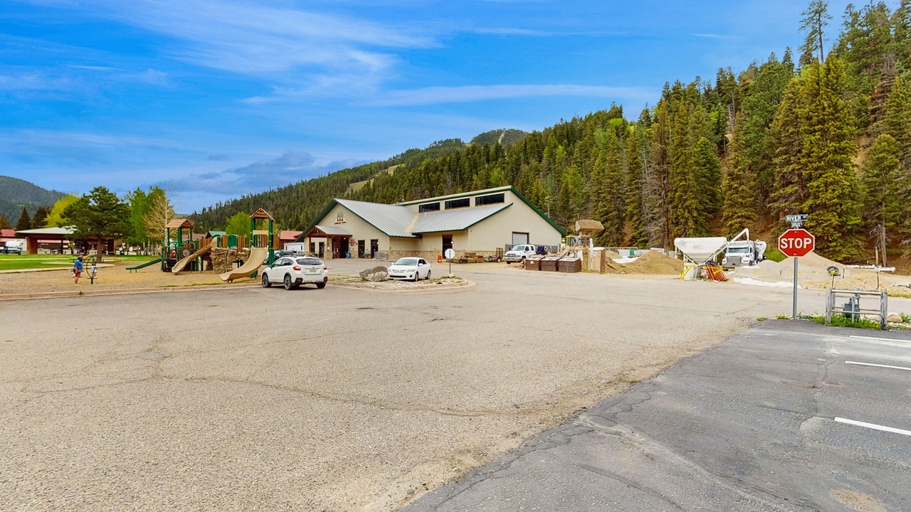 Photo of Outdoor in Red River