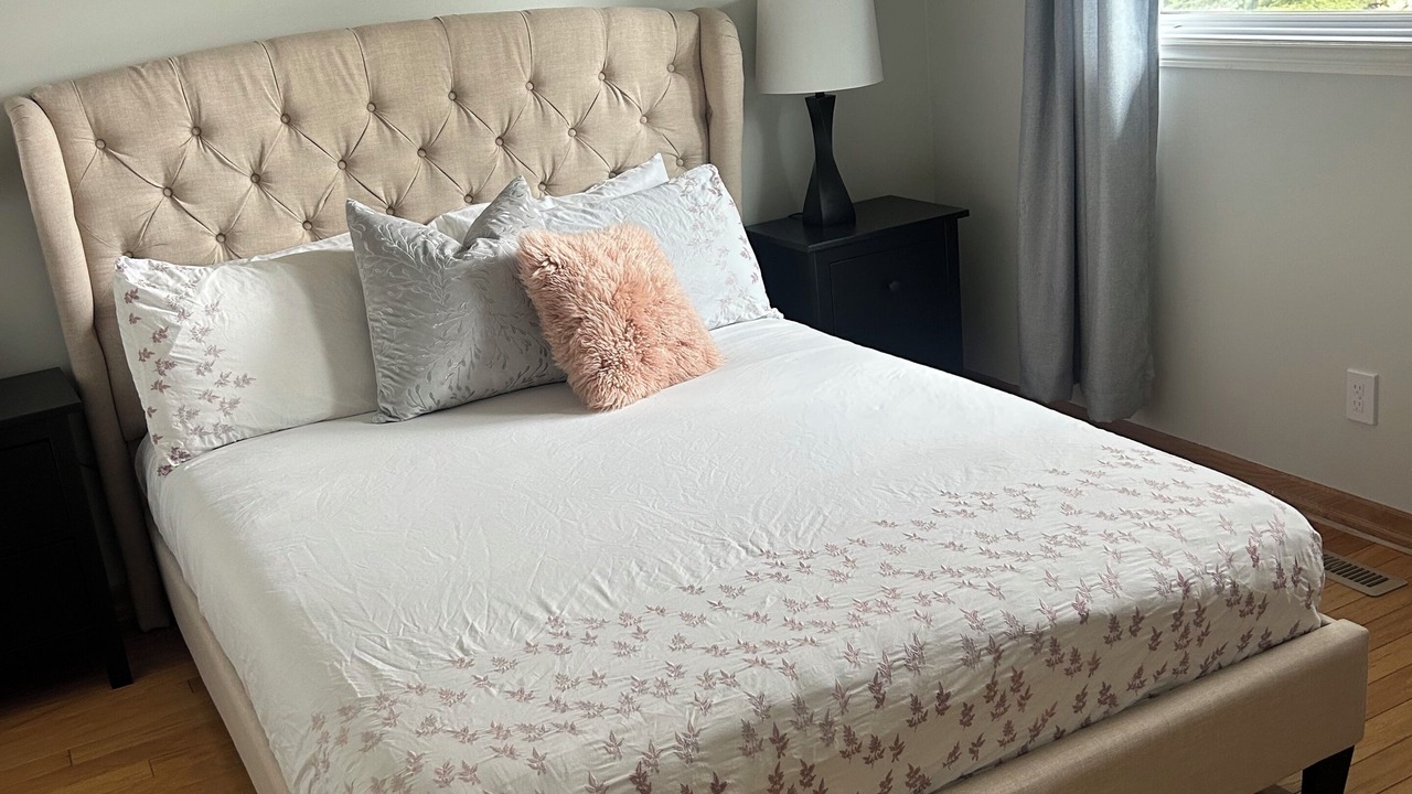 Photo of Bedroom in Hawkwood
