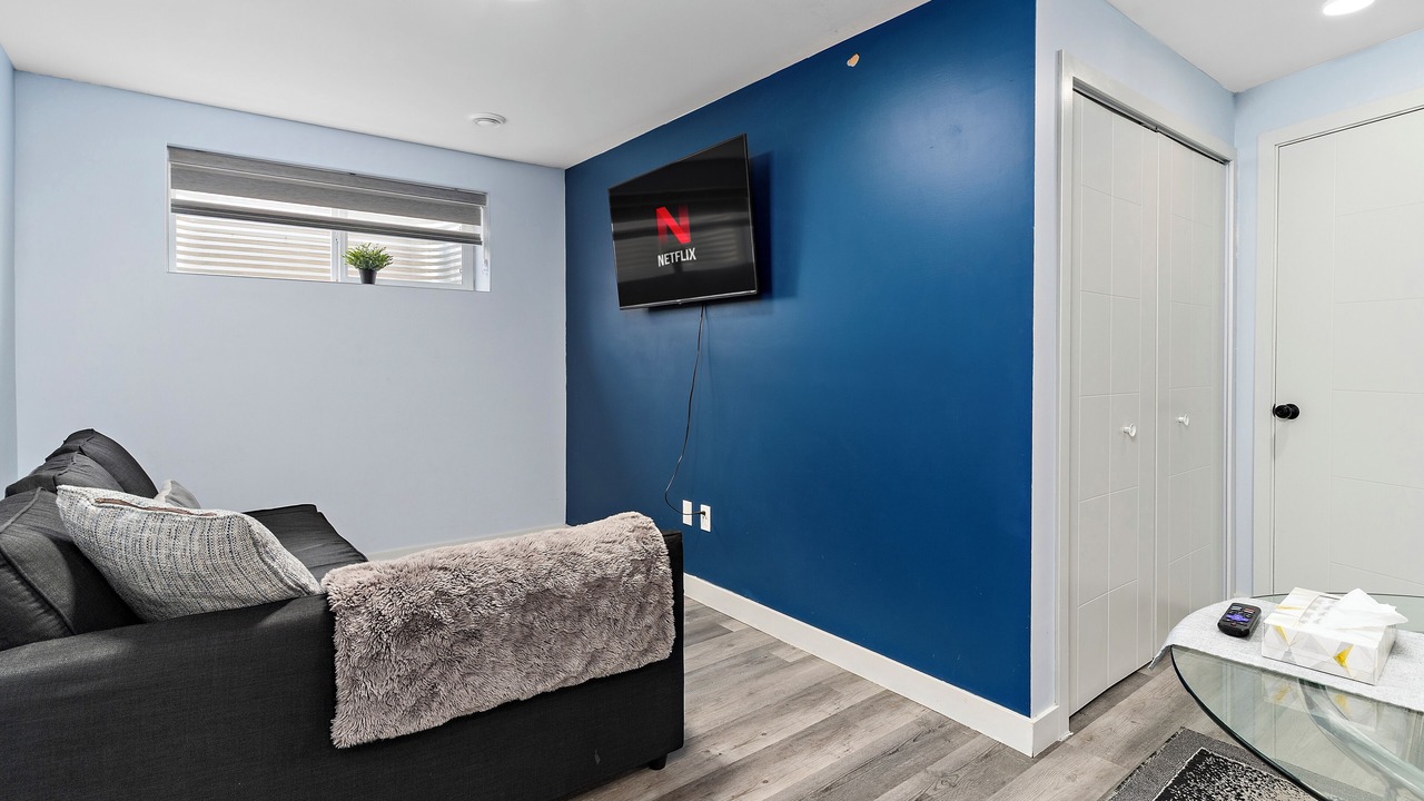 Photo of Livingroom in Southwest Edmonton
