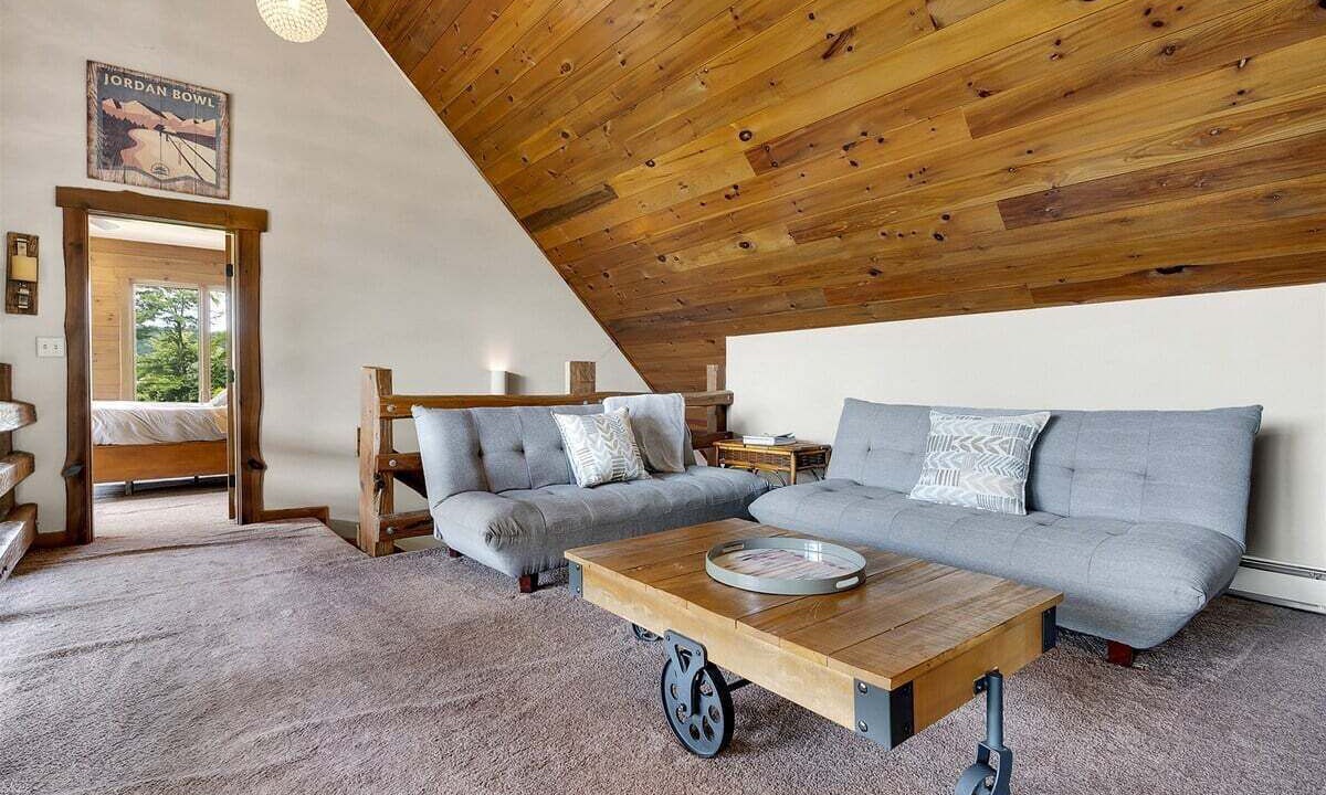 Photo of Livingroom in Sunday River Area