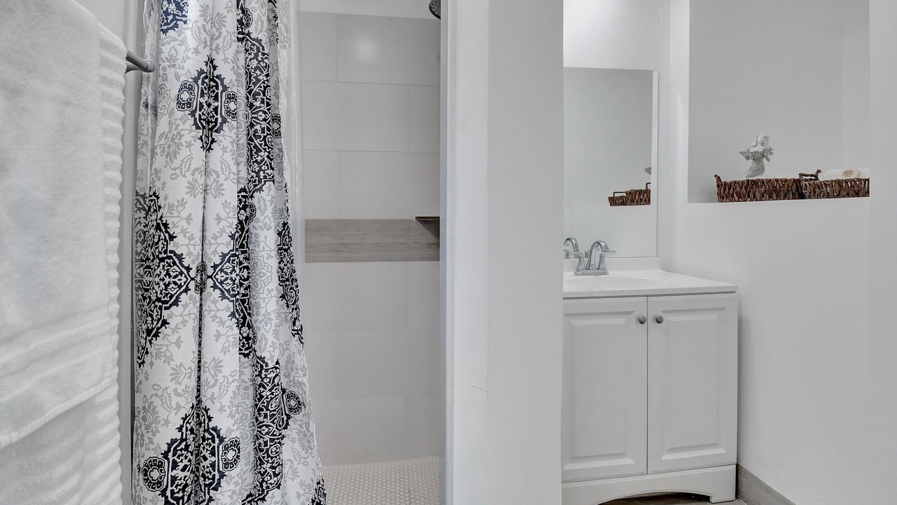 Photo of Bathroom in Pineapple Grove Arts District