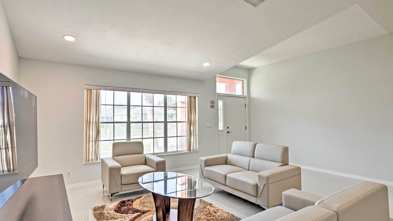 Photo of Livingroom in Royal Palm Beach