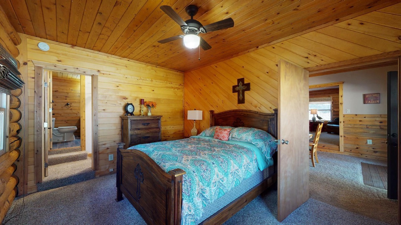 Photo of Bedroom in Powderhorn