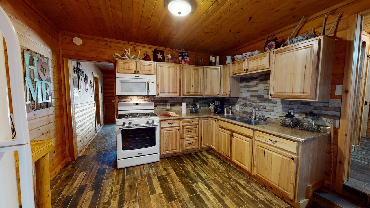 Photo of Kitchen in Powderhorn