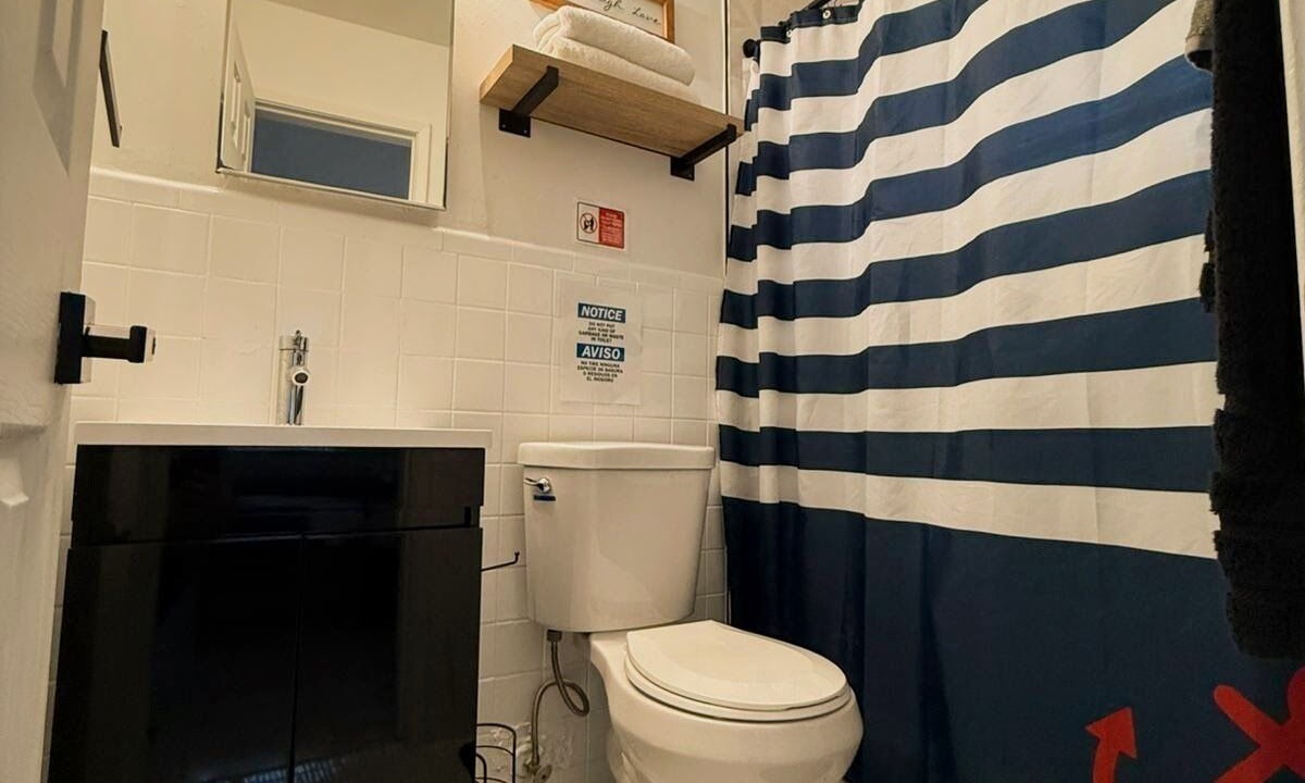 Photo of Bathroom in Pompano Beach