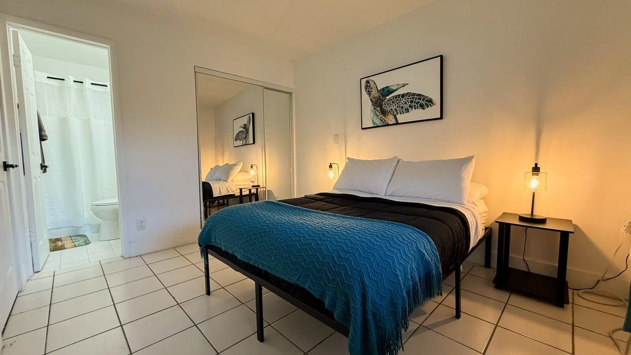 Photo of Bedroom in Pompano Beach