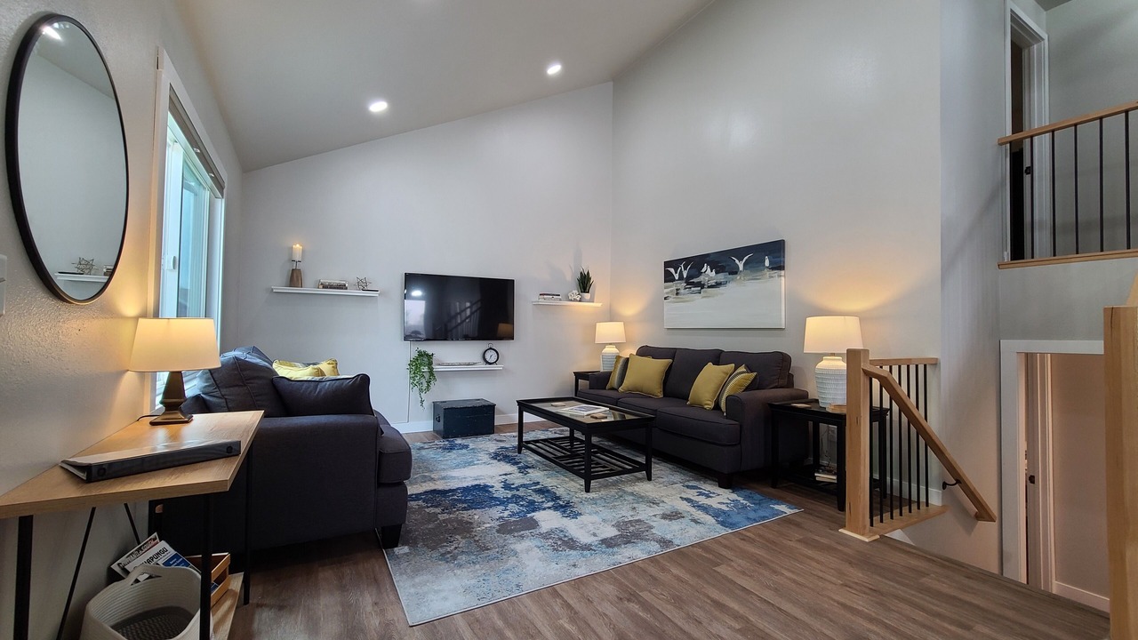 Photo of Livingroom in Loveland