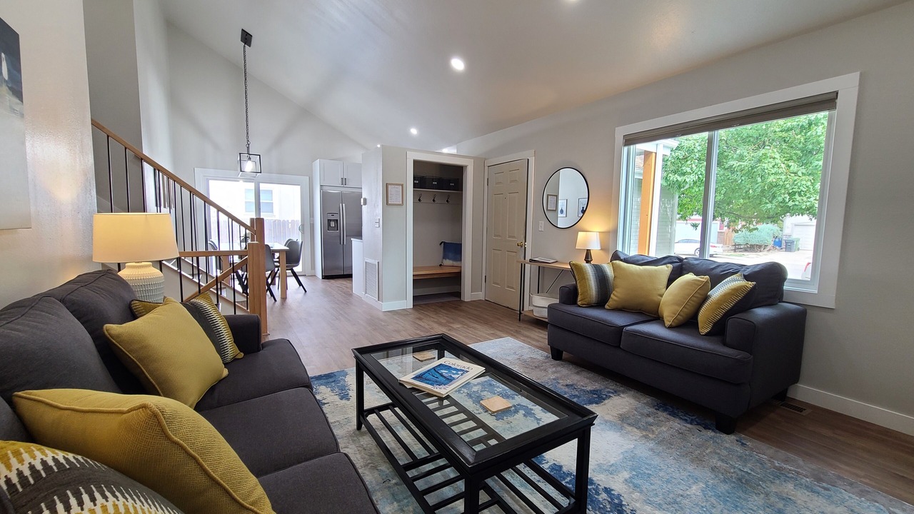 Photo of Livingroom in Loveland
