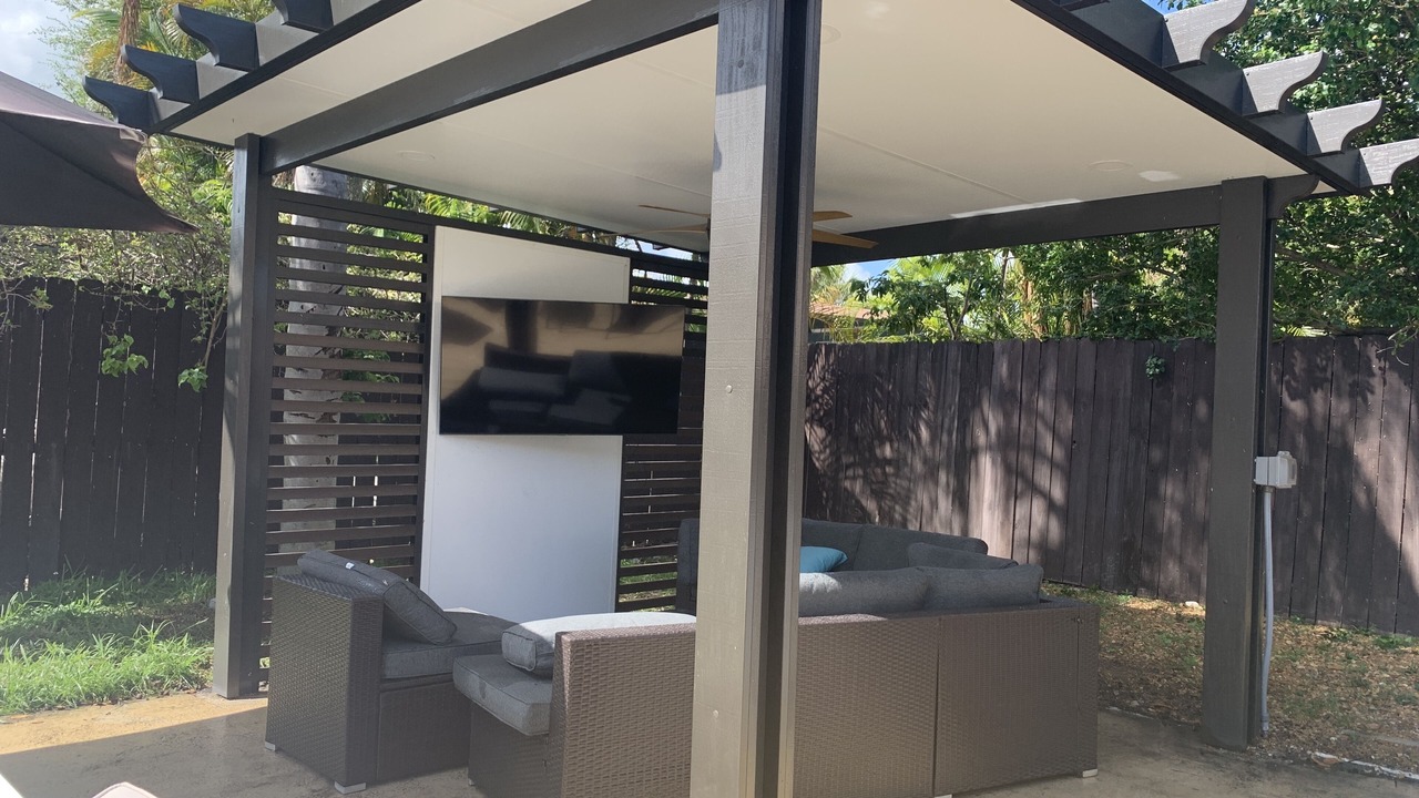 Photo of Patio Balcony in Ives Estates
