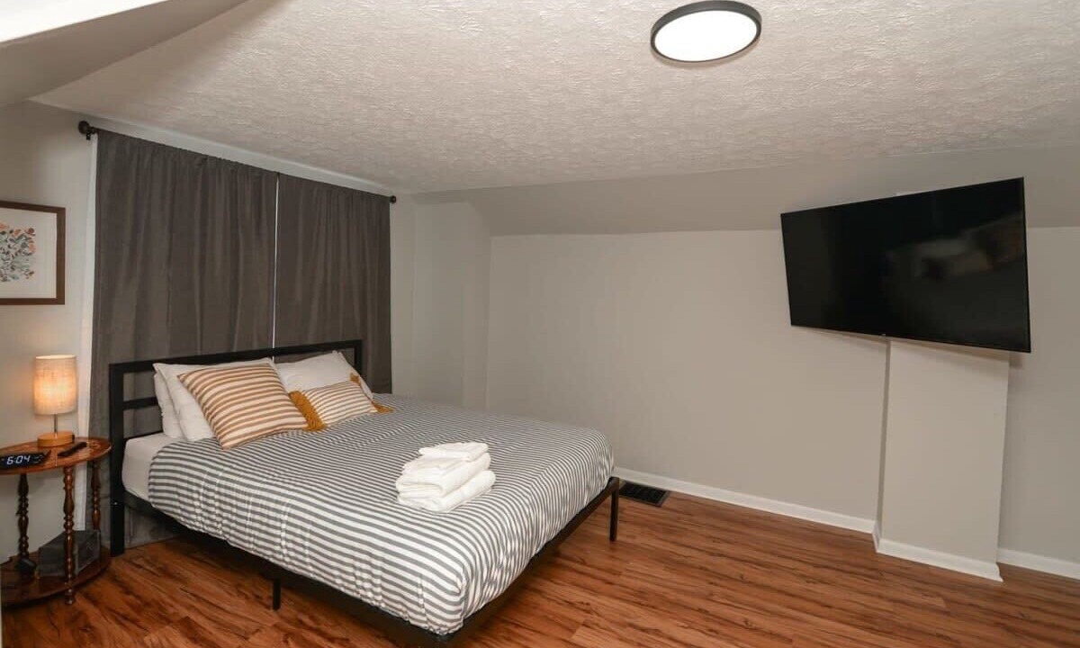 Photo of Bedroom in Independence
