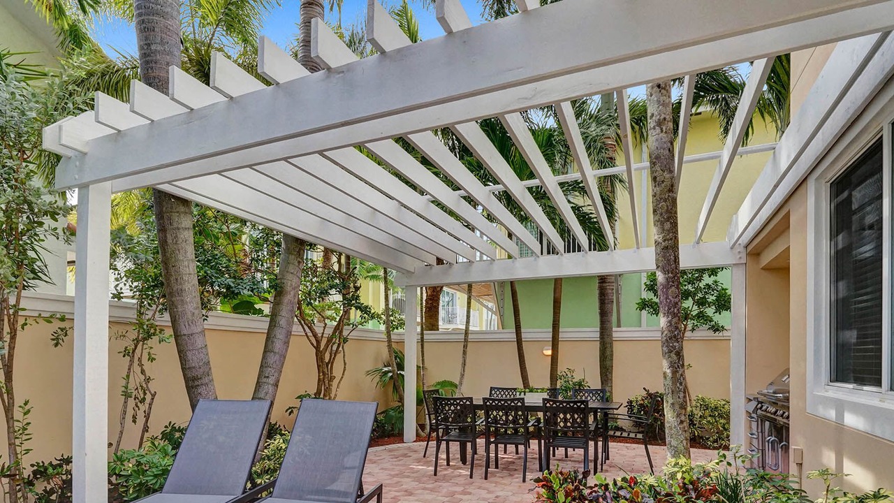 Photo of Outdoor in Pompano Beach