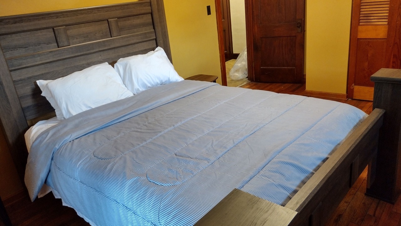 Photo of Bedroom in Garfield Heights