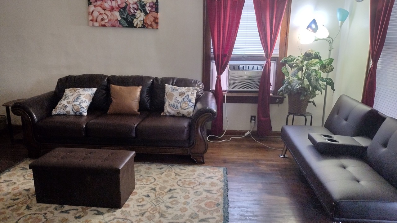 Photo of Livingroom in Garfield Heights