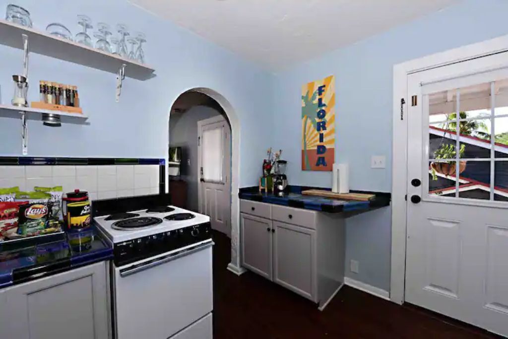 Photo of Kitchen in Flamingo Parks