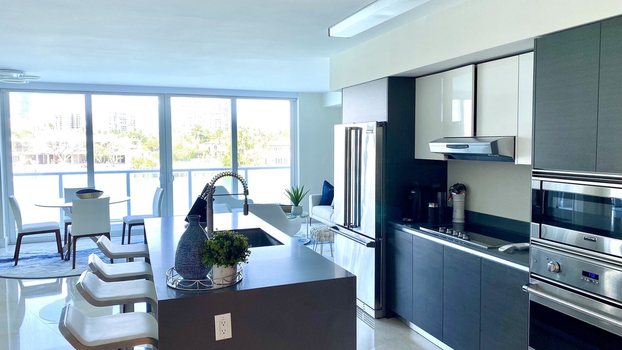 Photo of Kitchen in Bay Harbor Islands