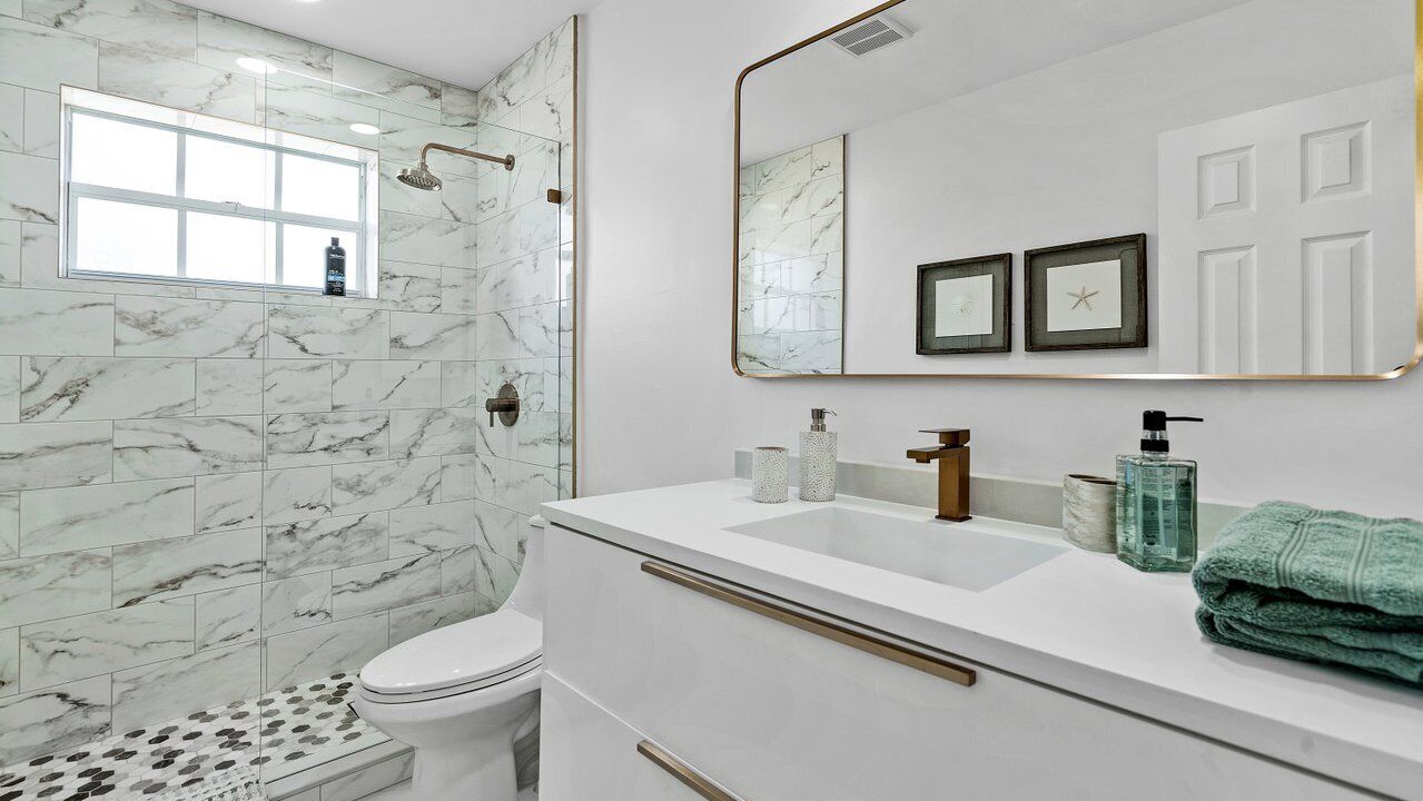 Photo of Bathroom in Lighthouse Point