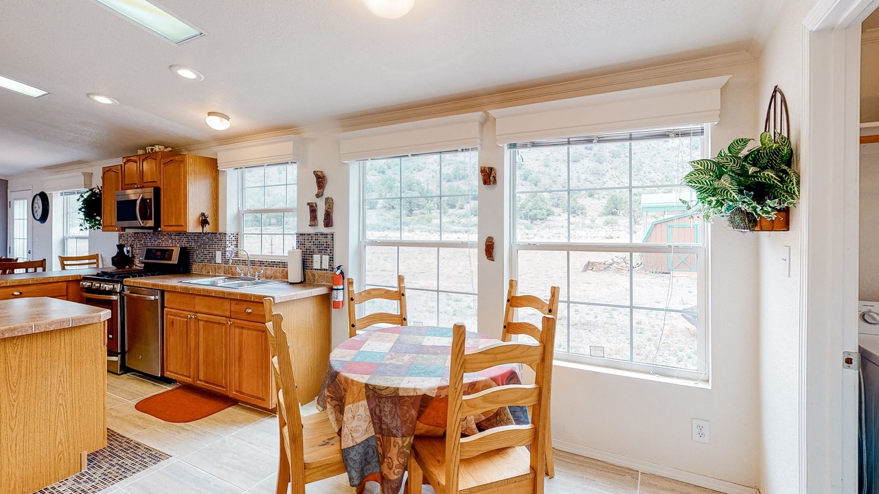 Photo of Kitchen in South Fork