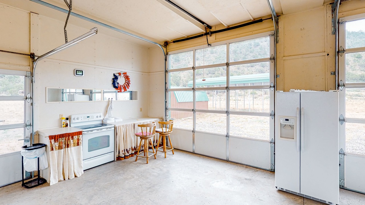 Photo of Kitchen in South Fork